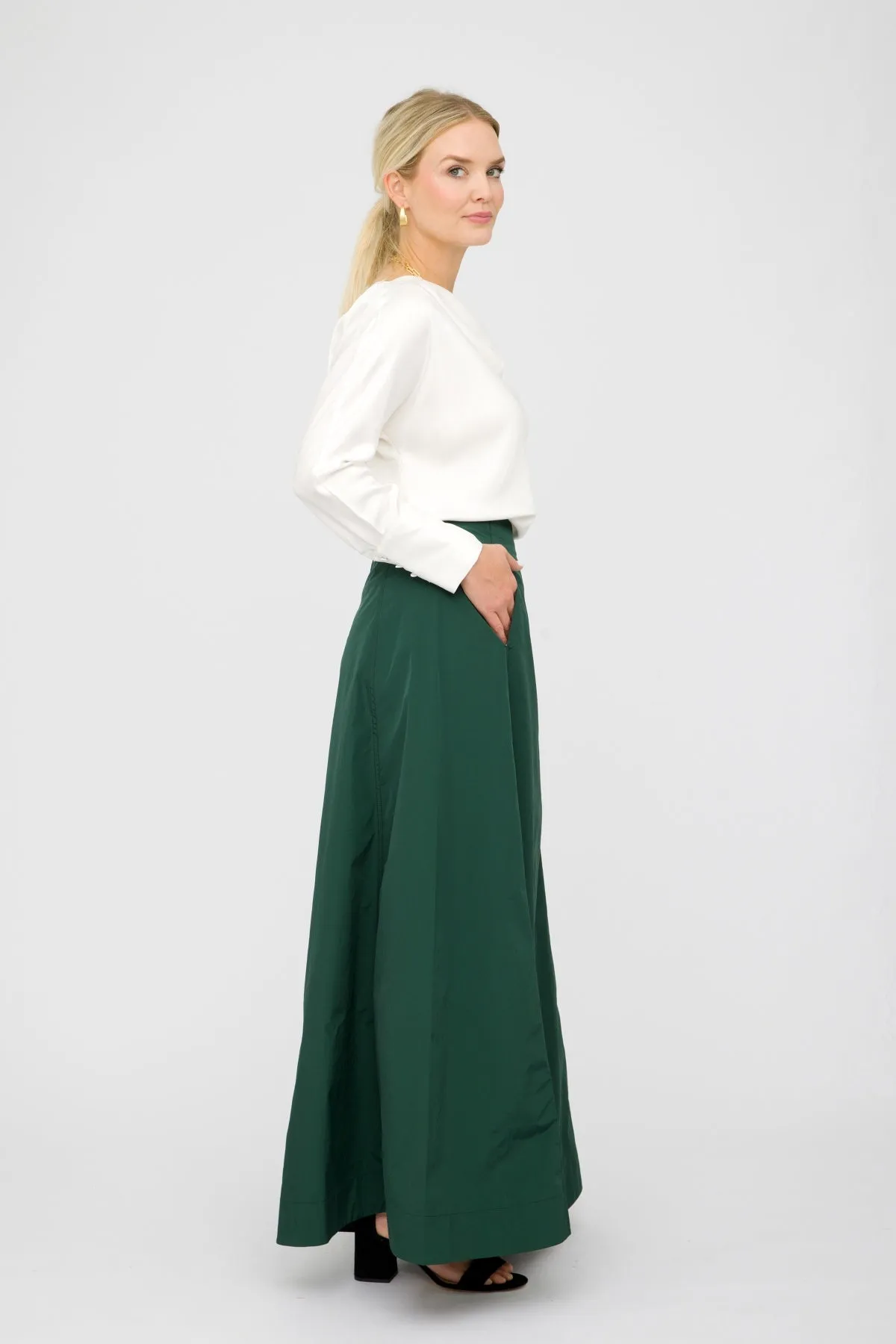 48" High Waist Panel Skirt