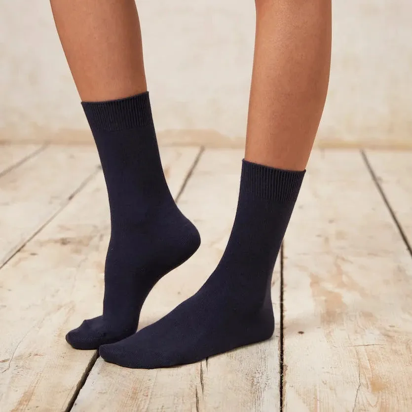 Organic Cotton Socks in Navy