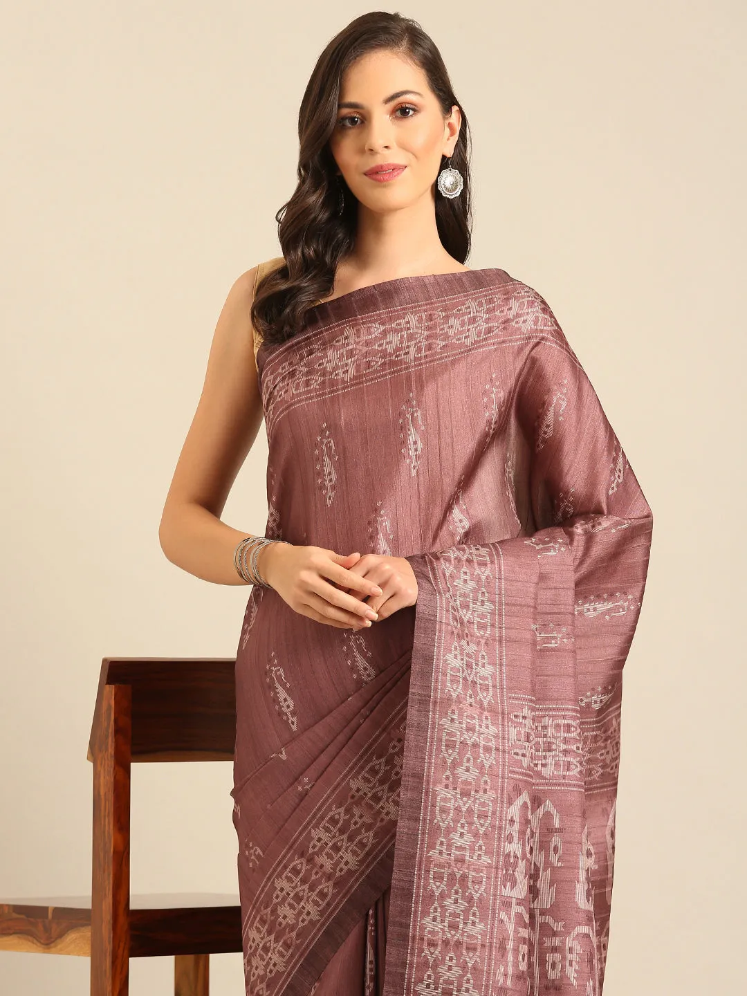 Women Burgundy Cotton Saree With Un Stitched Blouse